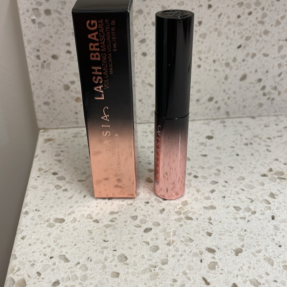 NEW‎ in Box Anastasia Mini Lash Brag Volumizing Mascara 0.17 oz/ 5 ml